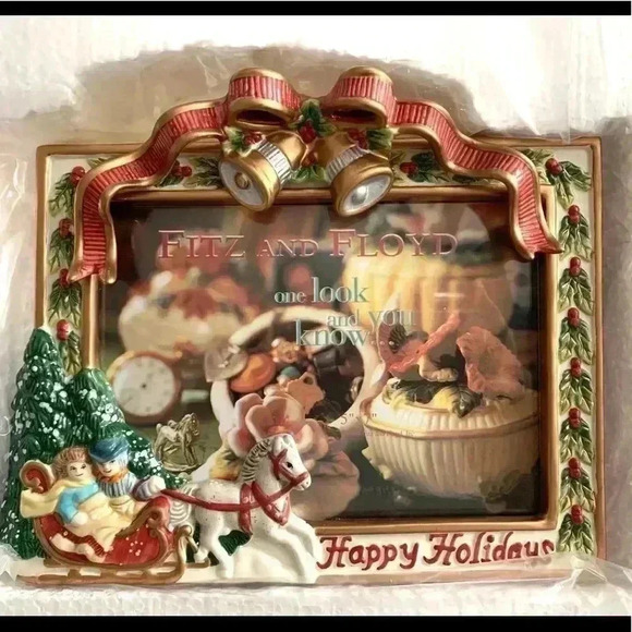 Fritz and Floyd Other - Fritz & Floyd Collectable Holiday Happenings Frame